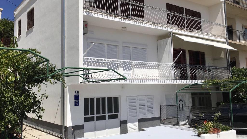 Apartment Satus Podstrana Exterior foto